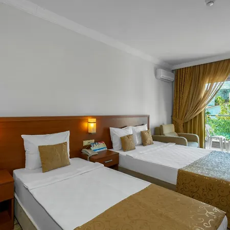 Miarosa Garden 4*