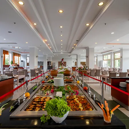 Miarosa Garden Hotel Konaklı