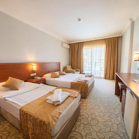 Miarosa Garden Hotel 4*