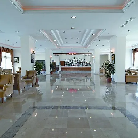 Miarosa Garden Hotel 4*