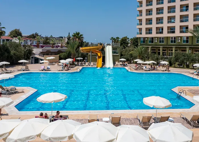 Miarosa Garden Hotel Konaklı