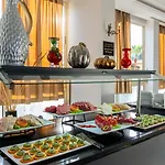 Miarosa Garden Hotel